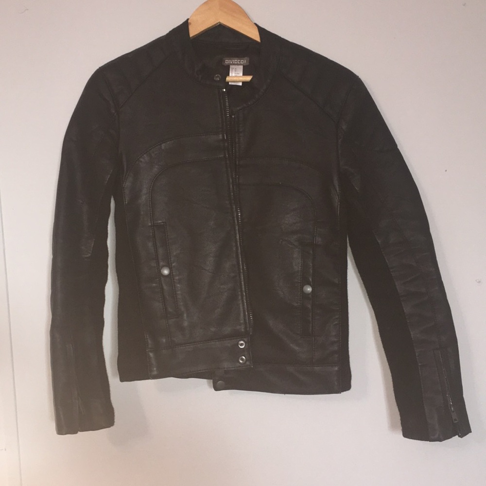 H&M Divided Faux Leather Jacket size XS
